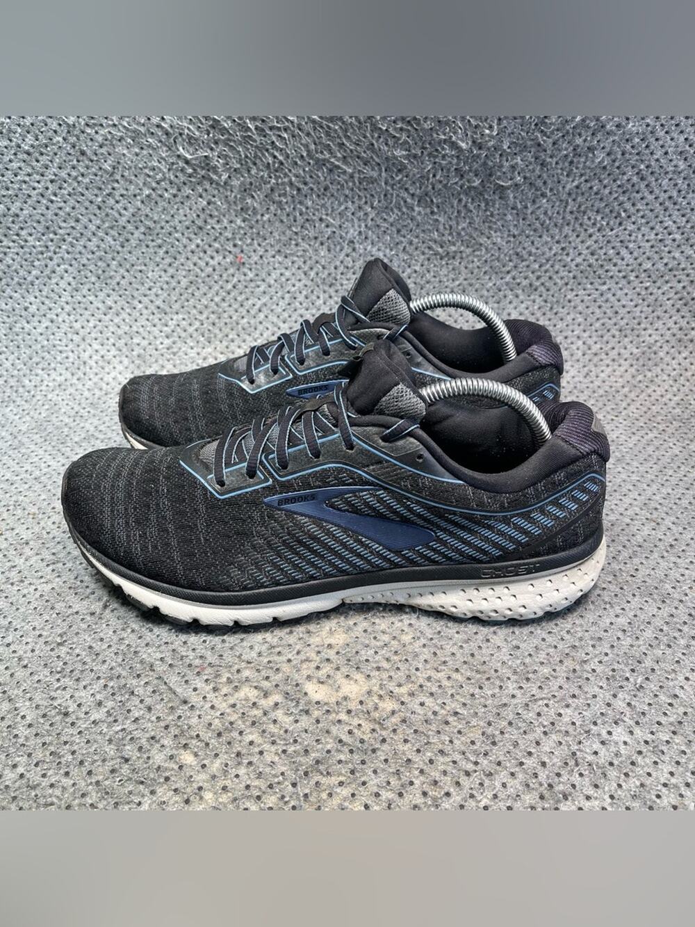 Brooks Ghost 12 Running Shoes Size 9.5 Women’s
